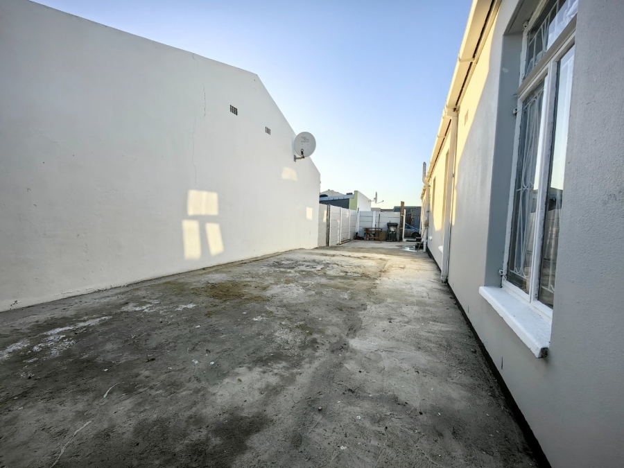 3 Bedroom Property for Sale in Portlands Western Cape